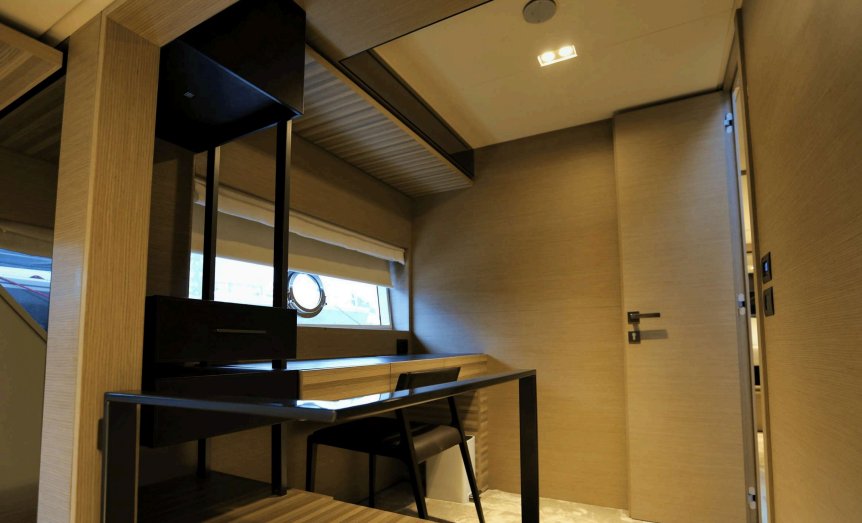 2020 | Ferretti 670