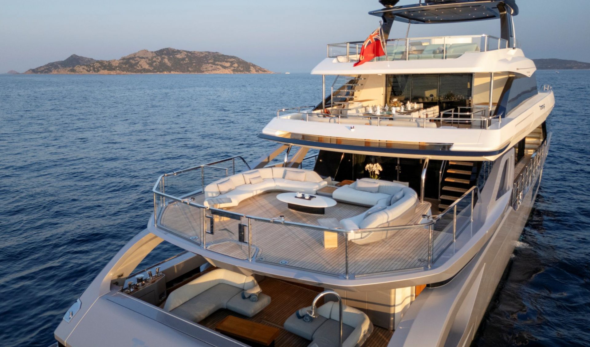 2023 AZİMUT GRANDE TRIDECK 38