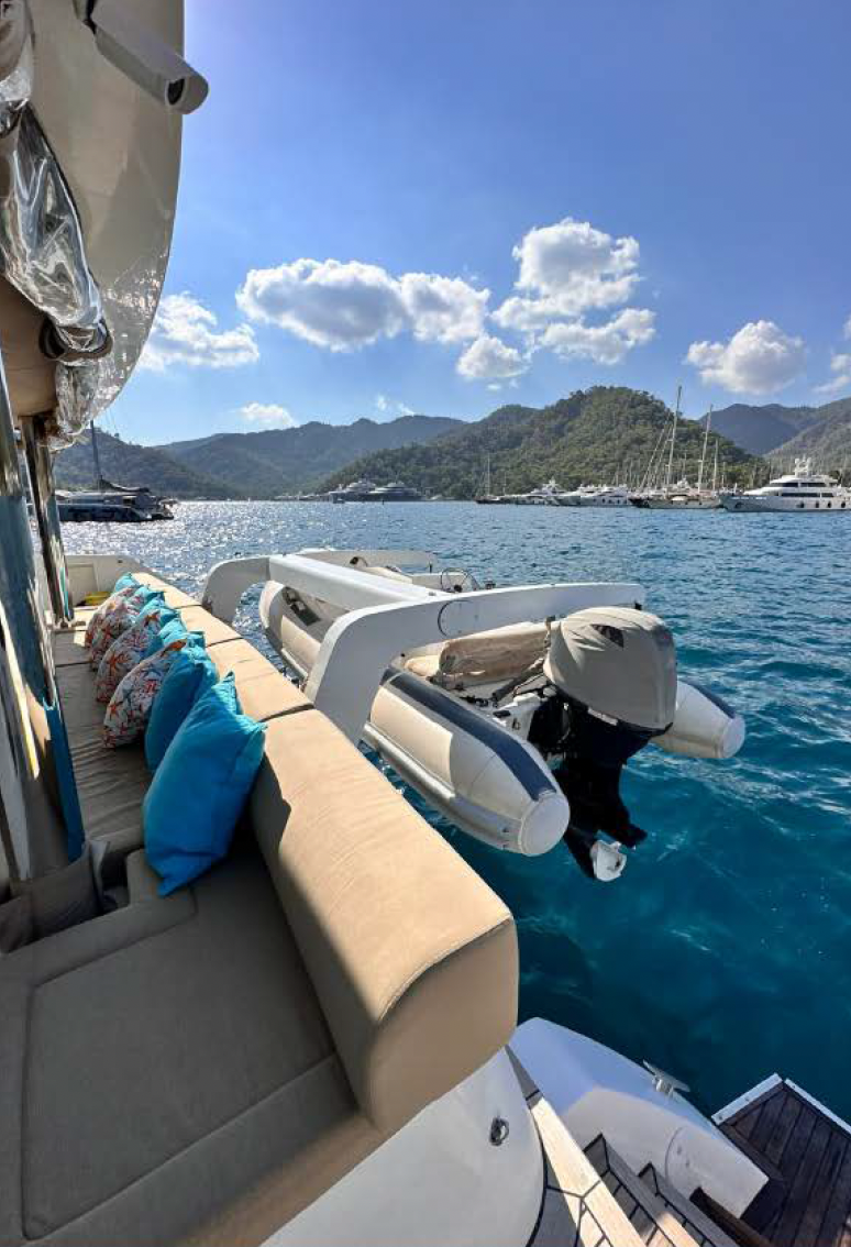 2011 LAGOON 560 (TC BAYRAK)