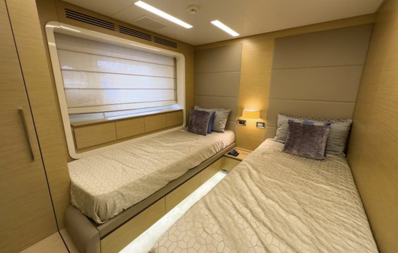 2016 | Azimut 100 Grande