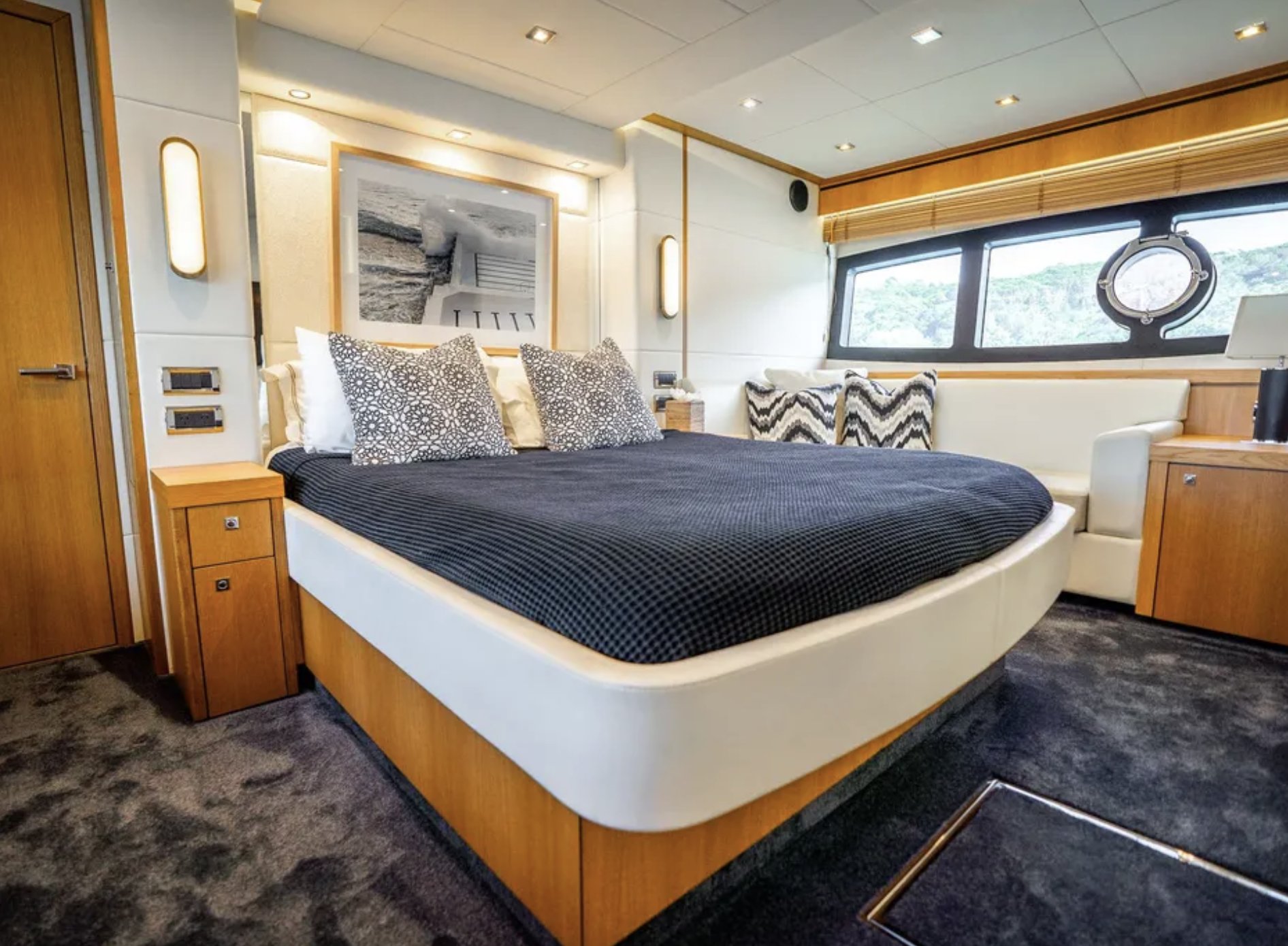 2011 SUNSEEKER 73