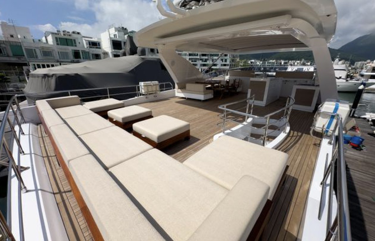 2016 | Azimut 100 Grande