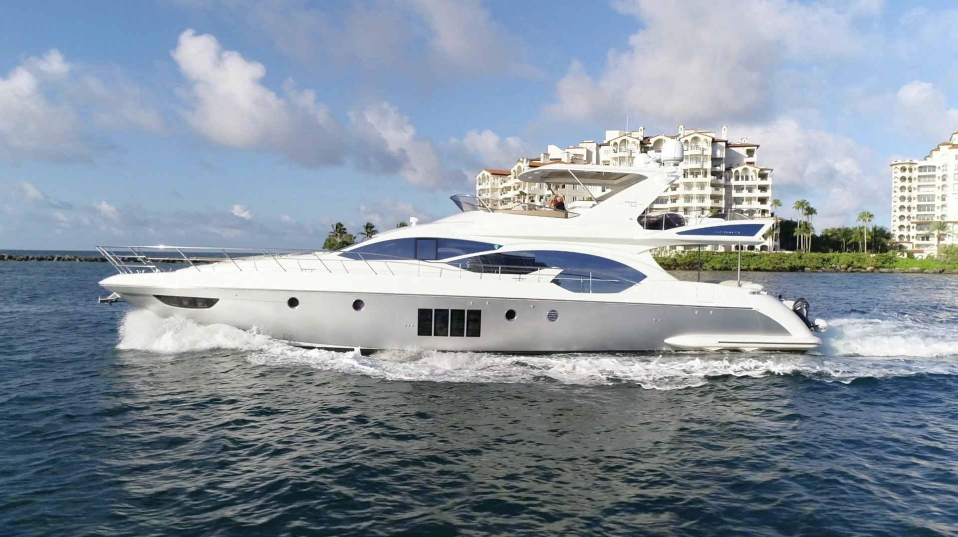 2013 AZİMUT 70 