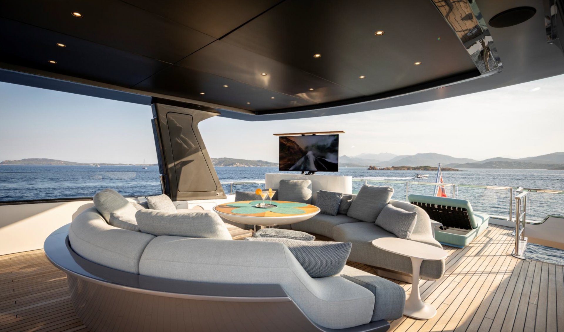 2023 AZİMUT GRANDE TRIDECK 38