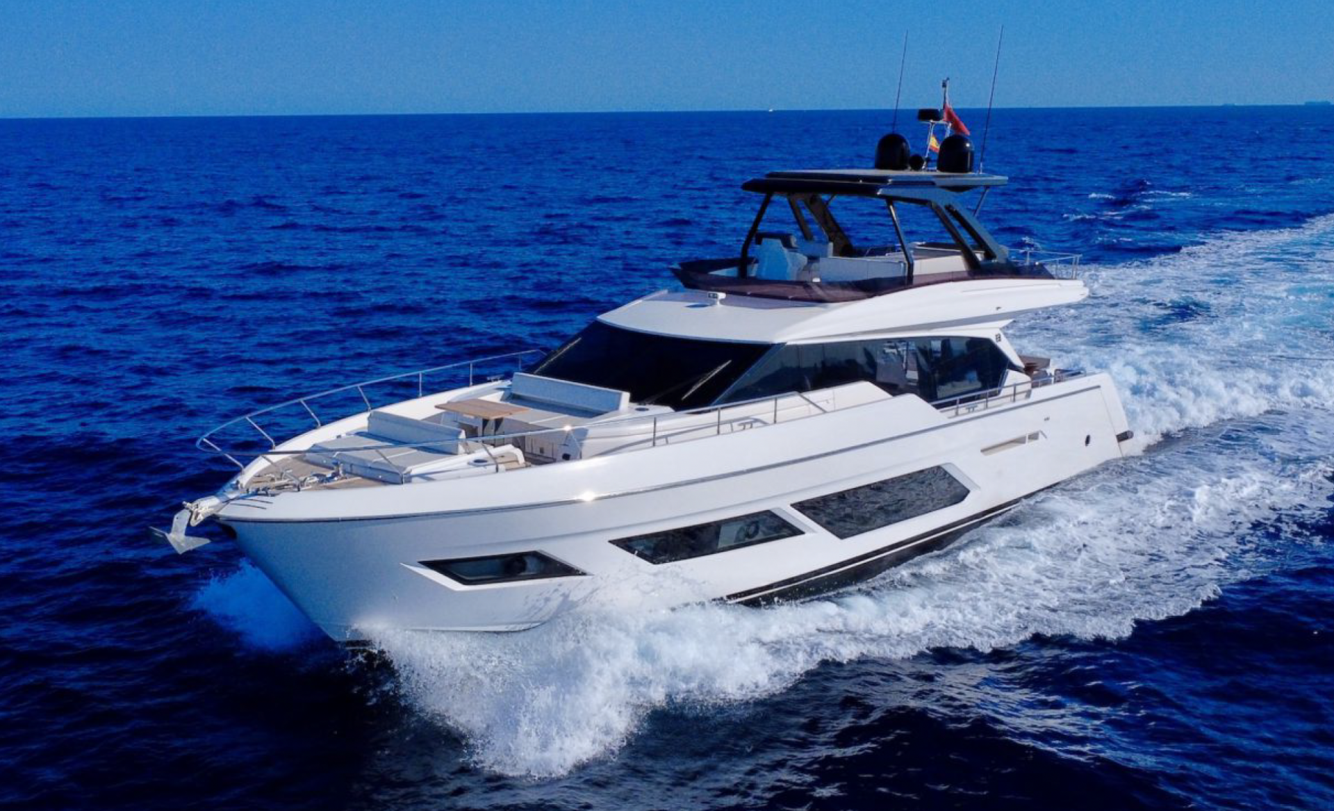 2024 FERRETTI 720