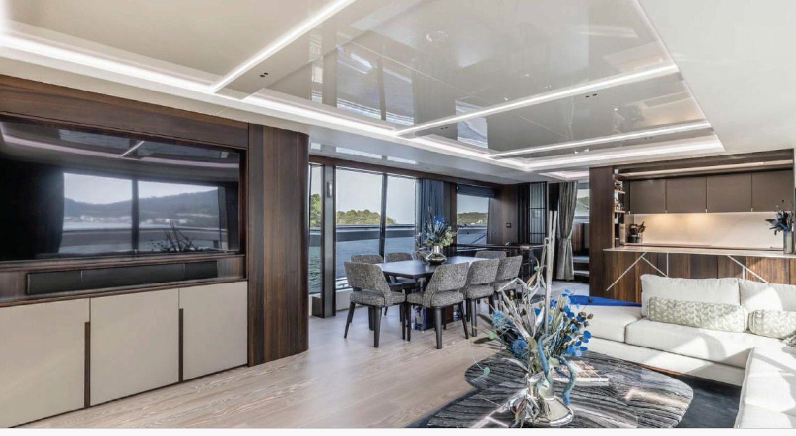 2023 |  Sunseeker 88 
