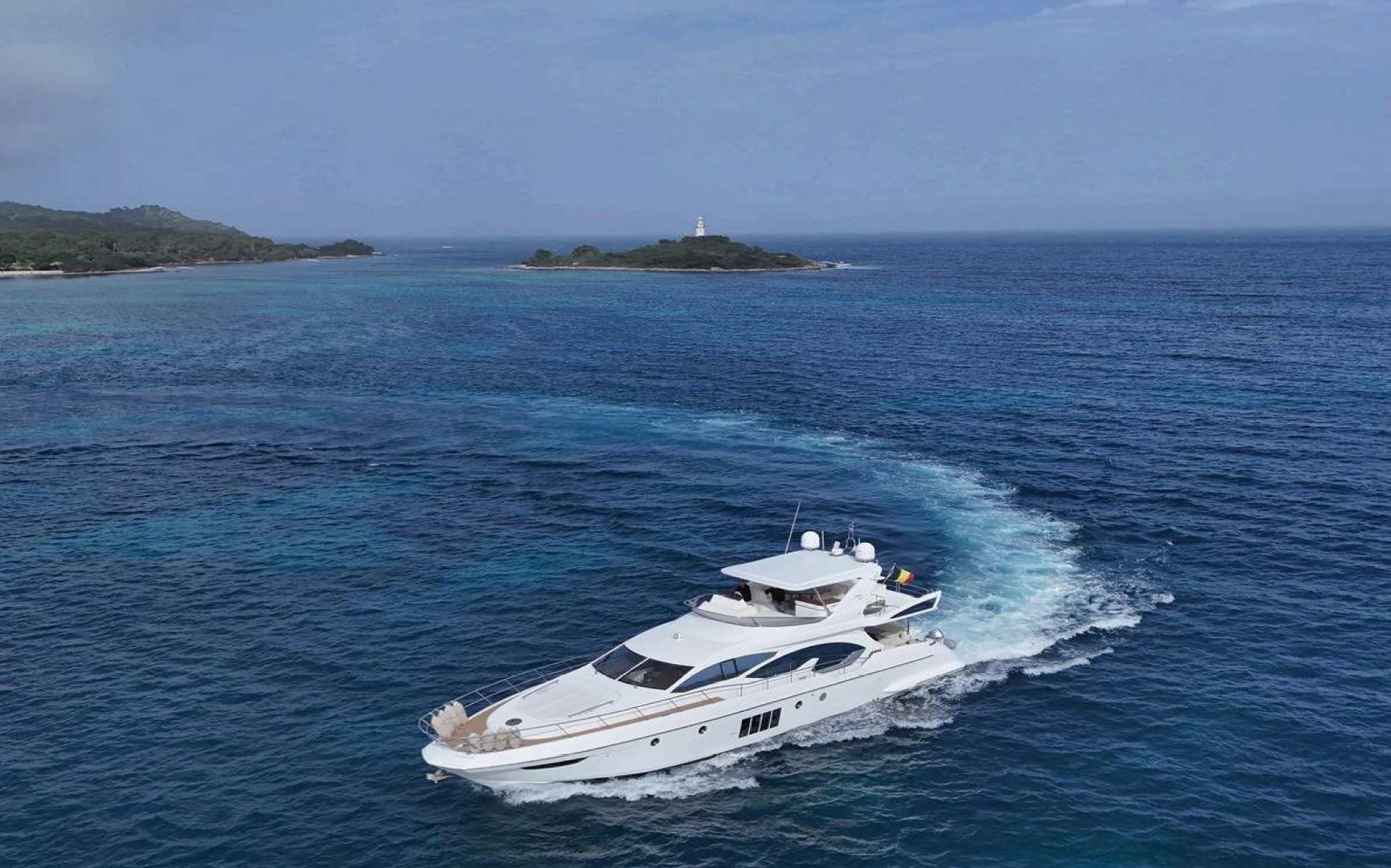 2015 I Azimut 70