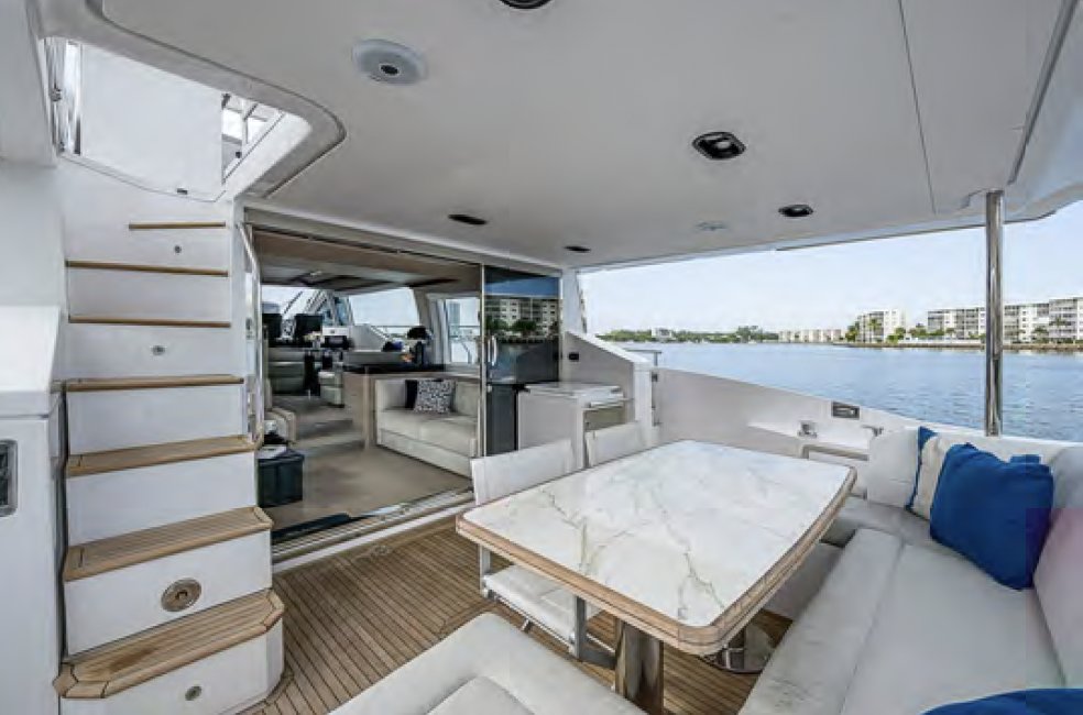 2020 | Azimut 66 Fly 