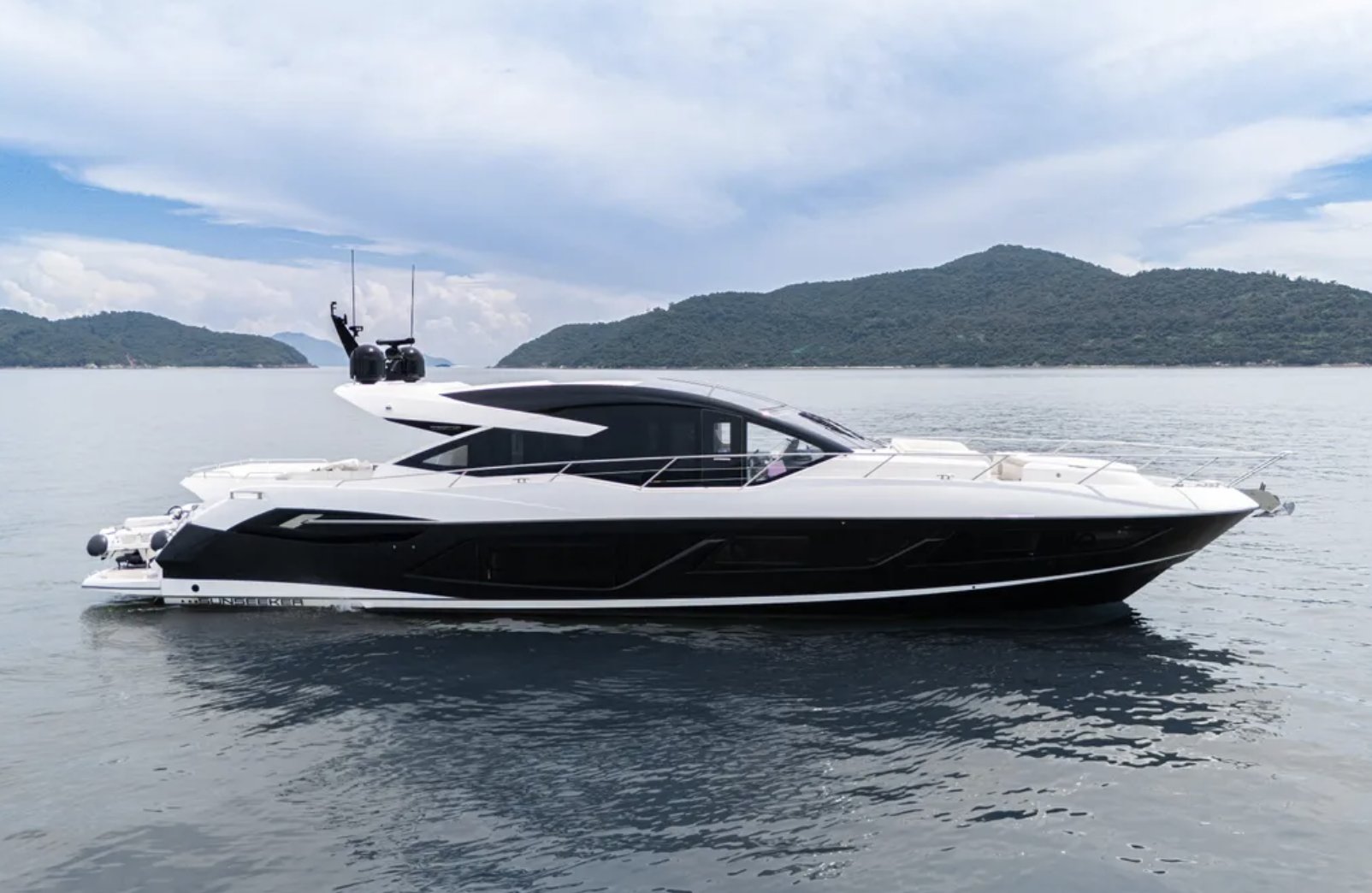 2022 | Sunseeker Predator 74 XPS