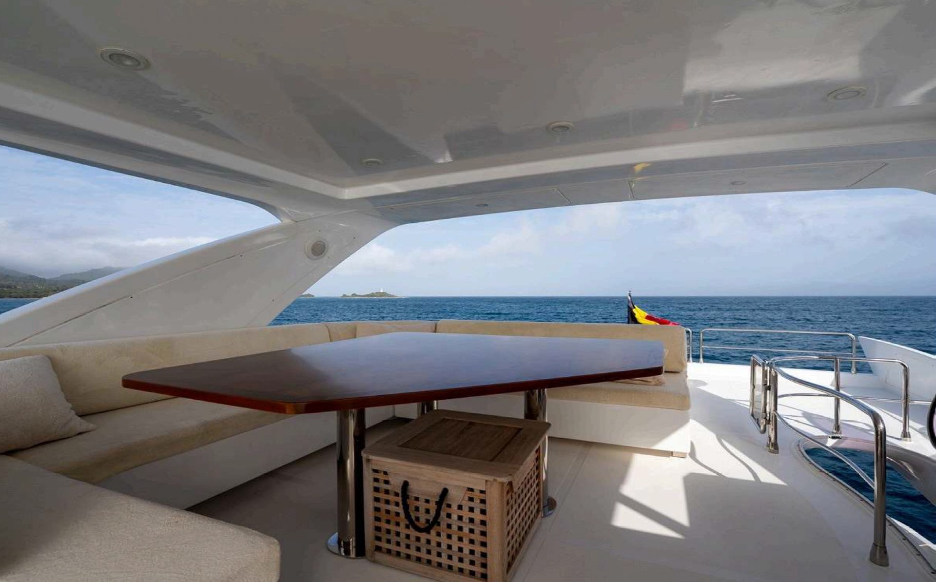 2015 I Azimut 70