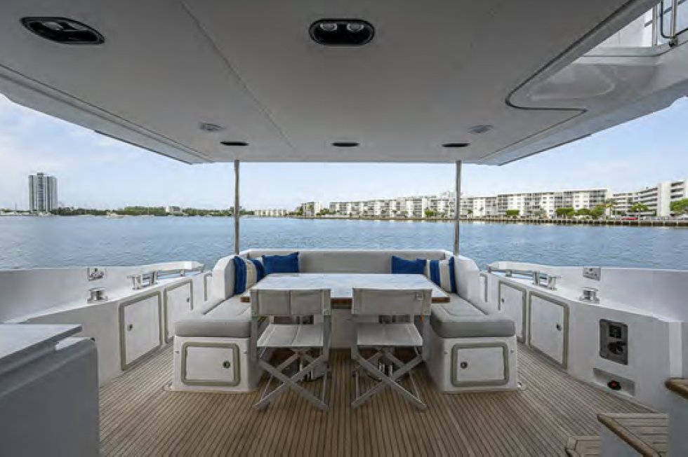 2020 | Azimut 66 Fly 