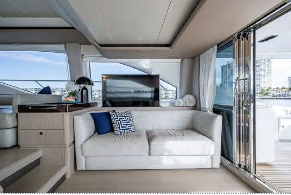 2020 | Azimut 66 Fly 