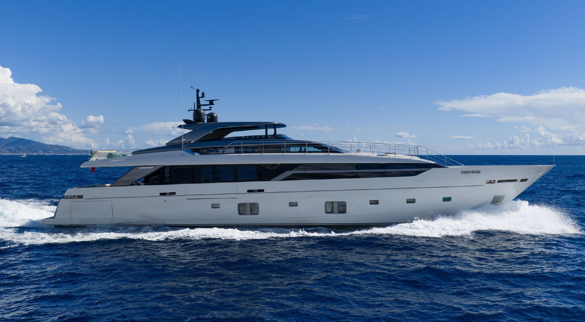 2023 SANLORENZO SL120A