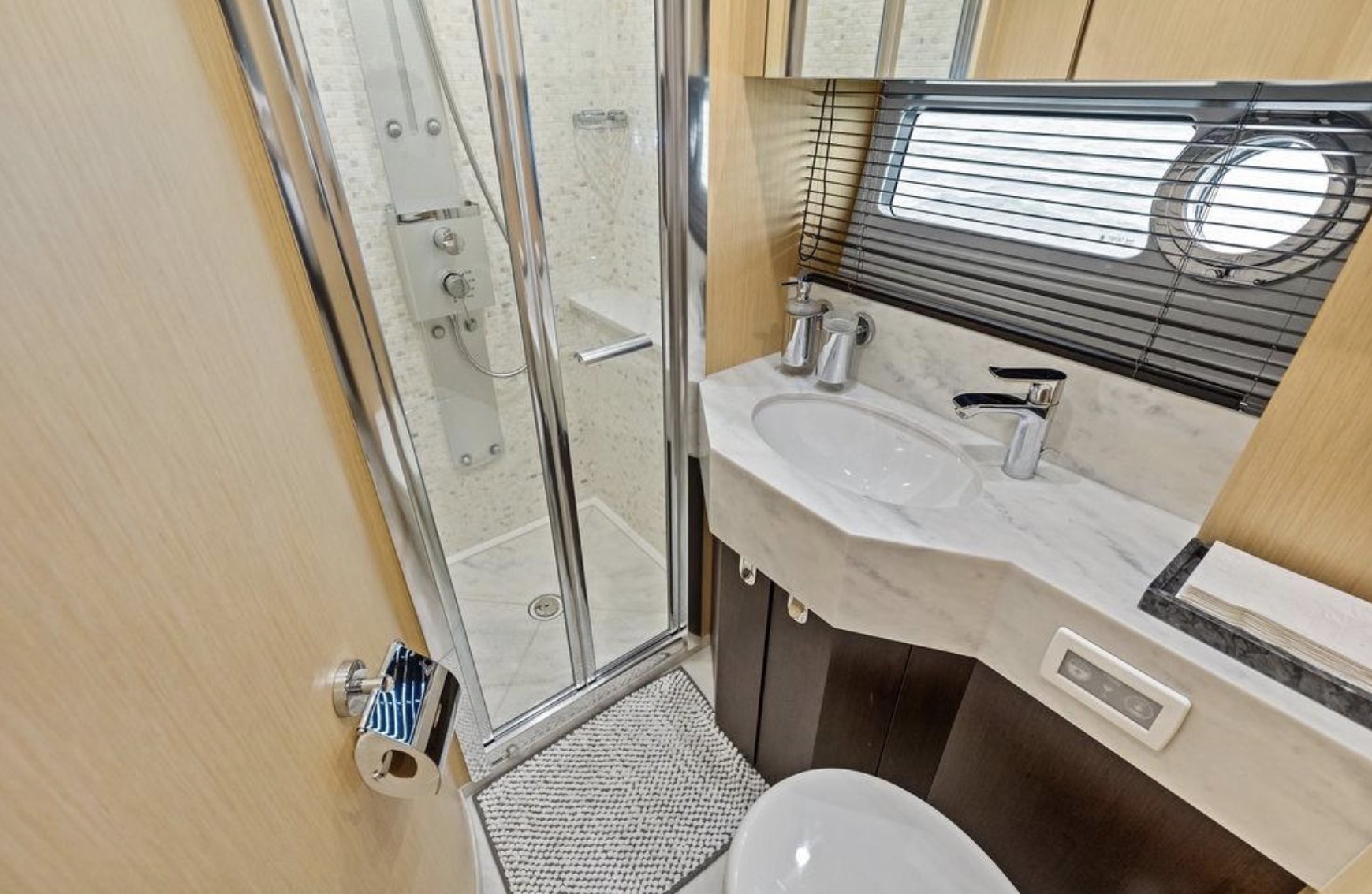 2018 SUNSEEKER 75