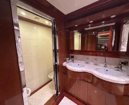 2005 | Ferretti Custom Line 112